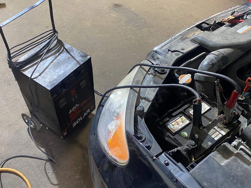 MOBILE MECHANIC 24/7 | 799 Kingsway, Vancouver, BC V5V 3C2, Canada | Phone: (604) 446-9806