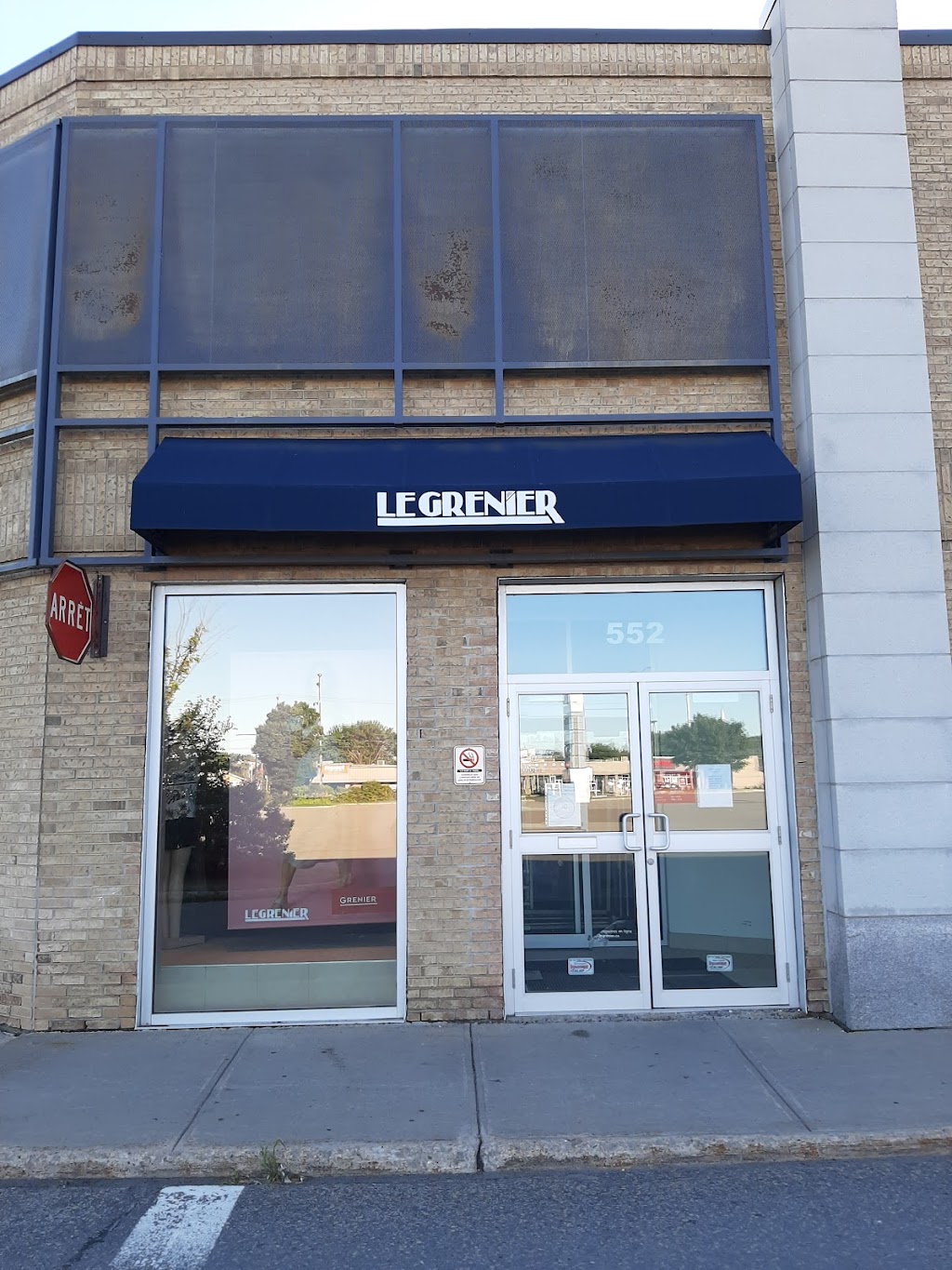 Le Grenier | 552 Bd Wilfrid-Hamel, Québec, QC G1M 3E5, Canada | Phone: (418) 523-8230