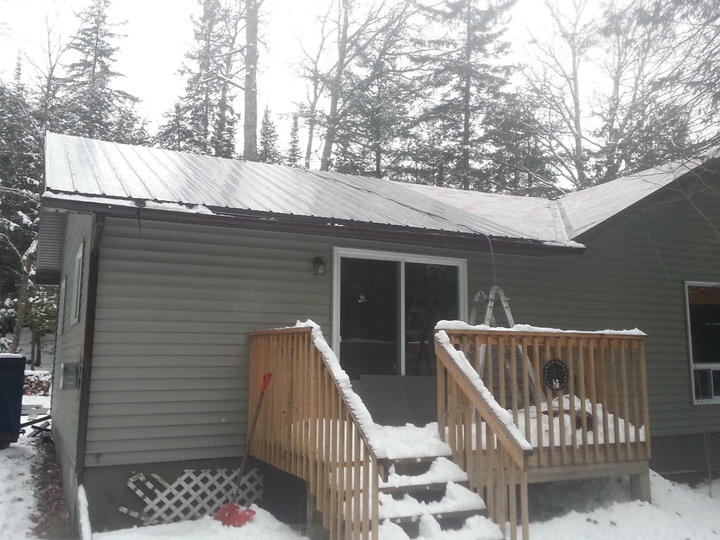 Canadian Country Roofing and Renovations | 3328B Muskoka St, Washago, ON L0K 2B0, Canada | Phone: (705) 801-8369
