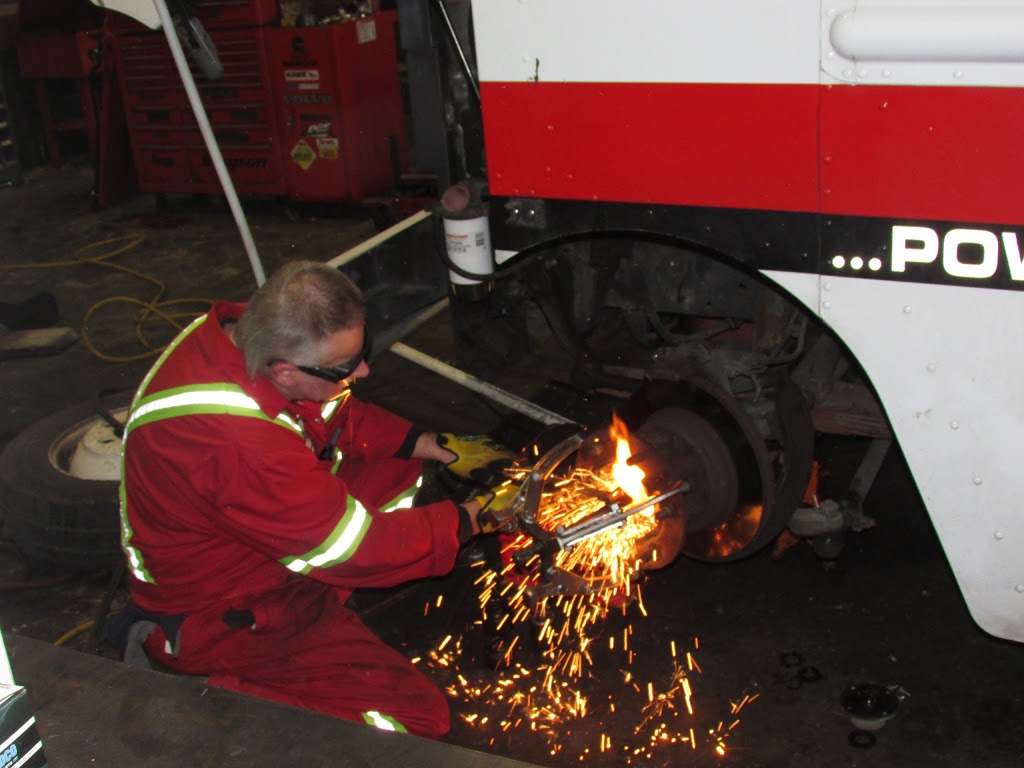 Dieseltech Truck Repair & Mobile Fleet Maintenance 24hr | 5288 Still Creek Ave, Burnaby, BC V5C 4E4, Canada | Phone: (604) 320-2008