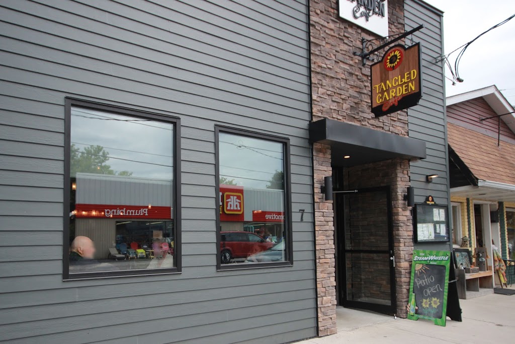 Tangled Garden Cafe | 7 Church St, Westport, ON K0G 1X0, Canada | Phone: (613) 273-7733