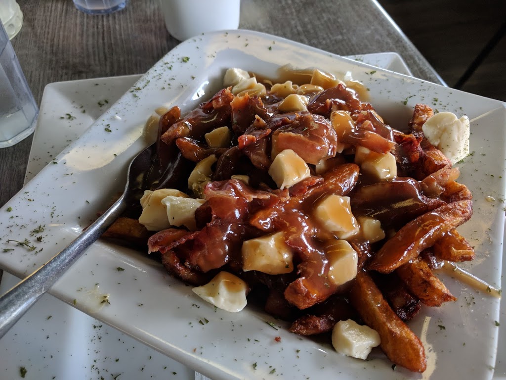Resto Du Vieux Tonneau | 645 Rue Principale E, Cookshire-Eaton, QC J0B 1M0, Canada | Phone: (819) 875-3782