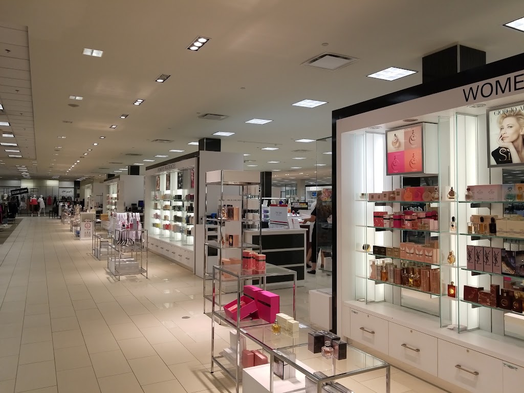 Hudsons Bay | 550 King St N, Waterloo, ON N2L 5W6, Canada | Phone: (519) 884-6990