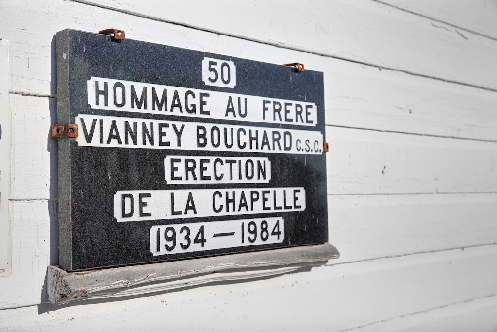 Chapelle du Frère Vianney | 1378 Rue Principale, Petite-Rivière-Saint-François, QC G0A 2L0, Canada | Phone: (418) 760-1050