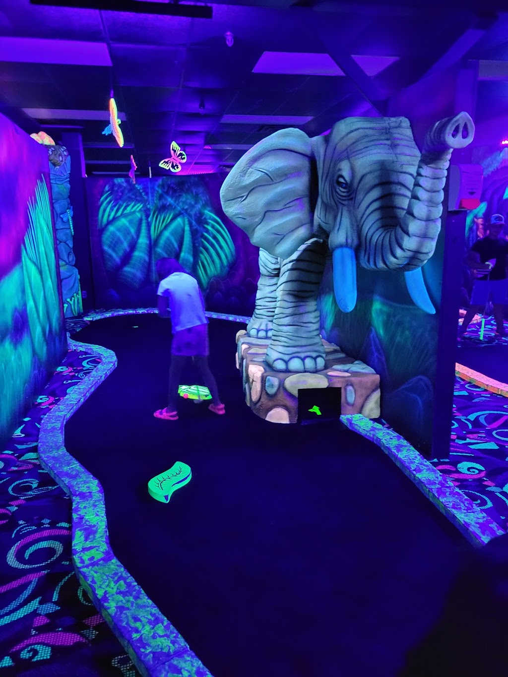 Putt N Blast | 1300 Bath Rd, Kingston, ON K7M 4X4, Canada | Phone: (613) 344-3001