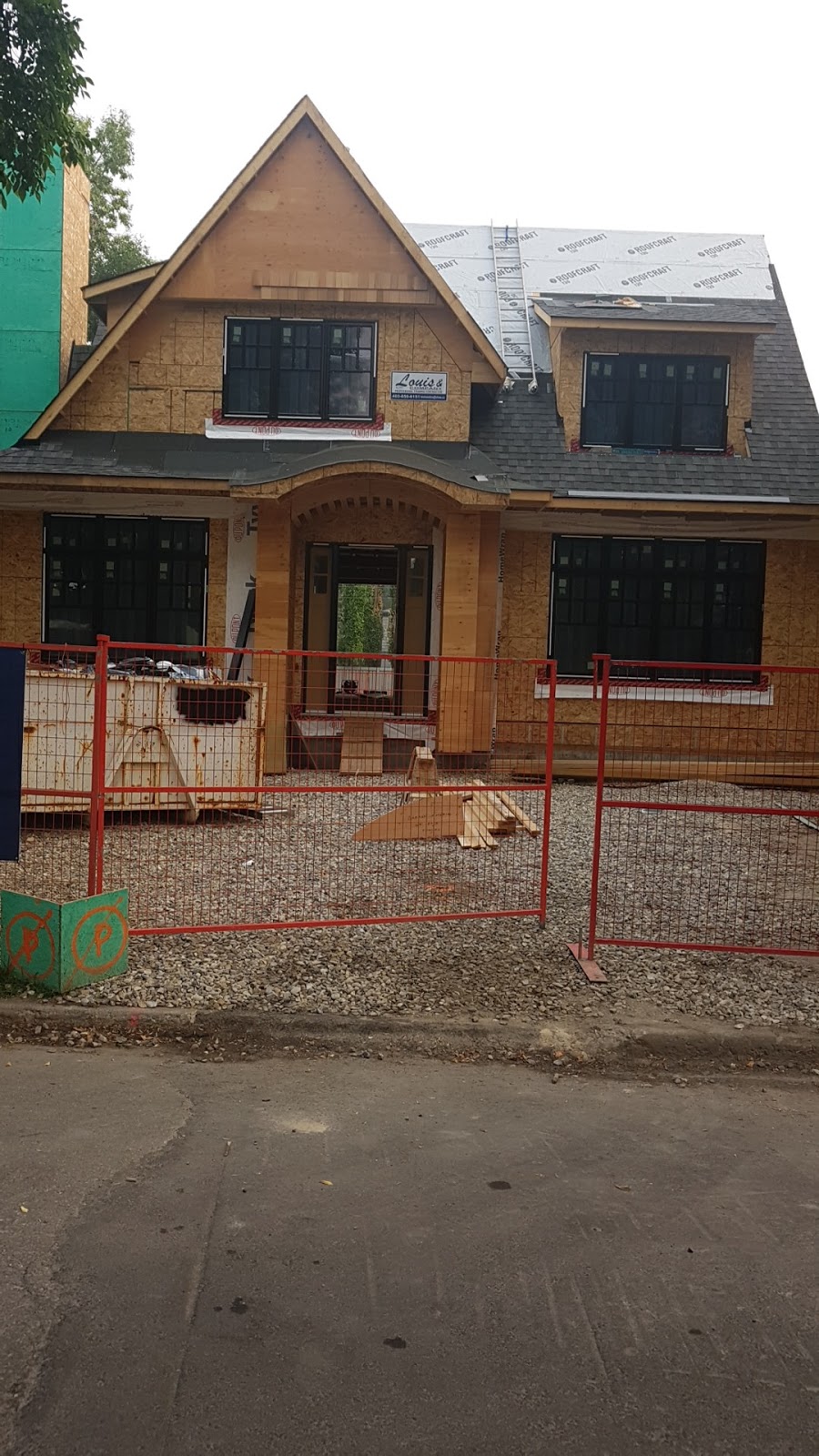 King Roof Tile Inc. | 24 Kirby Pl SW, Calgary, AB T2V 2K4, Canada | Phone: (403) 612-9905