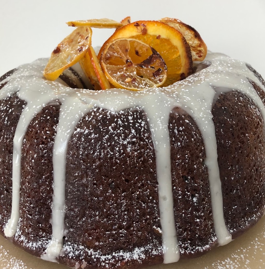 Hawt Diggaty Cakes | 2417 30 St SW, Calgary, AB T3E 2L9, Canada | Phone: (403) 741-2359