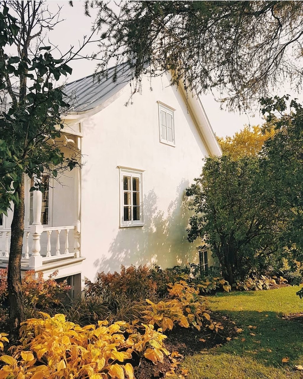 Maison Tessier-Dit-Laplante | 2328 Ave Royale, Quebec City, QC G1C 2R7, Canada | Phone: (418) 666-2102
