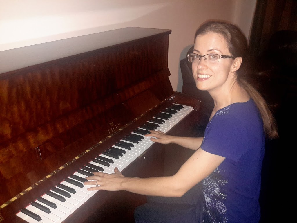 Janets Piano Teaching | 140 Maravista Dr, Nepean, ON K2J 0K7, Canada | Phone: (613) 223-4251