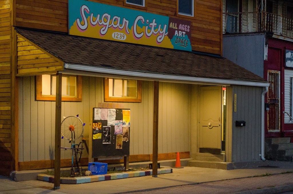 Sugar City | 1239 Niagara St, Buffalo, NY 14213, USA