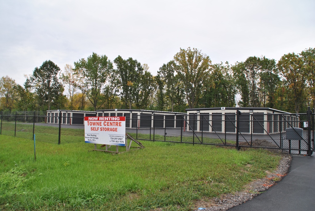 Towne Centre Self Storage | 8605 Porter Rd, Niagara Falls, NY 14304, USA | Phone: (716) 297-2927