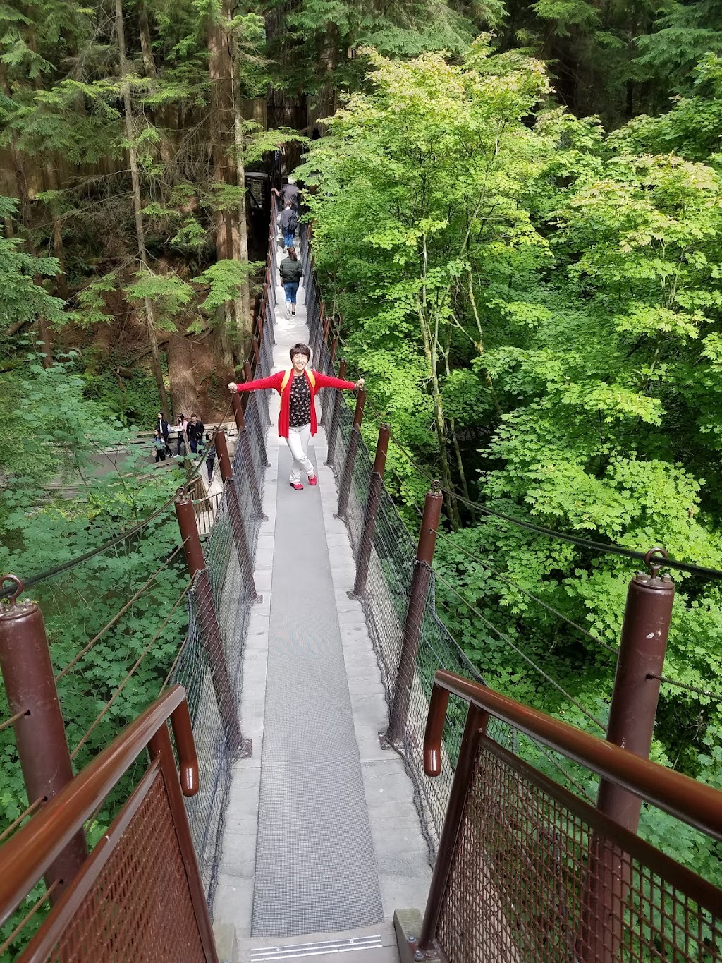 Canyon Manor | 3599 Capilano Rd, North Vancouver, BC V7R 4H9, Canada | Phone: (604) 987-7813
