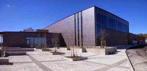 London Public Library, Stoney Creek Branch | 920 Sunningdale Rd E, London, ON N5X 0H5, Canada | Phone: (519) 930-2065