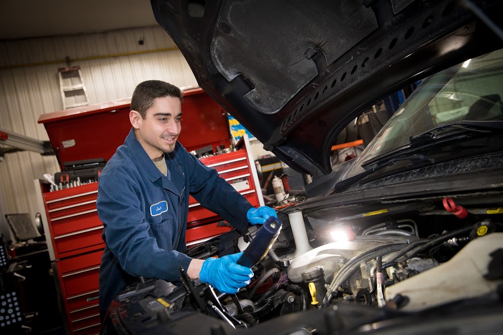 NAPA AUTOPRO - Garage Maître de lAuto | 2485 Boulevard Industriel, Chambly, QC J3L 4W3, Canada | Phone: (450) 658-8751