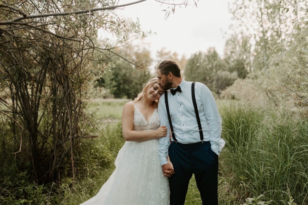 White Tail Woods - Weddings & Events | B 48235 Range Rd 10 Rural, AB T0C 2P0, Canada | Phone: (780) 993-1848