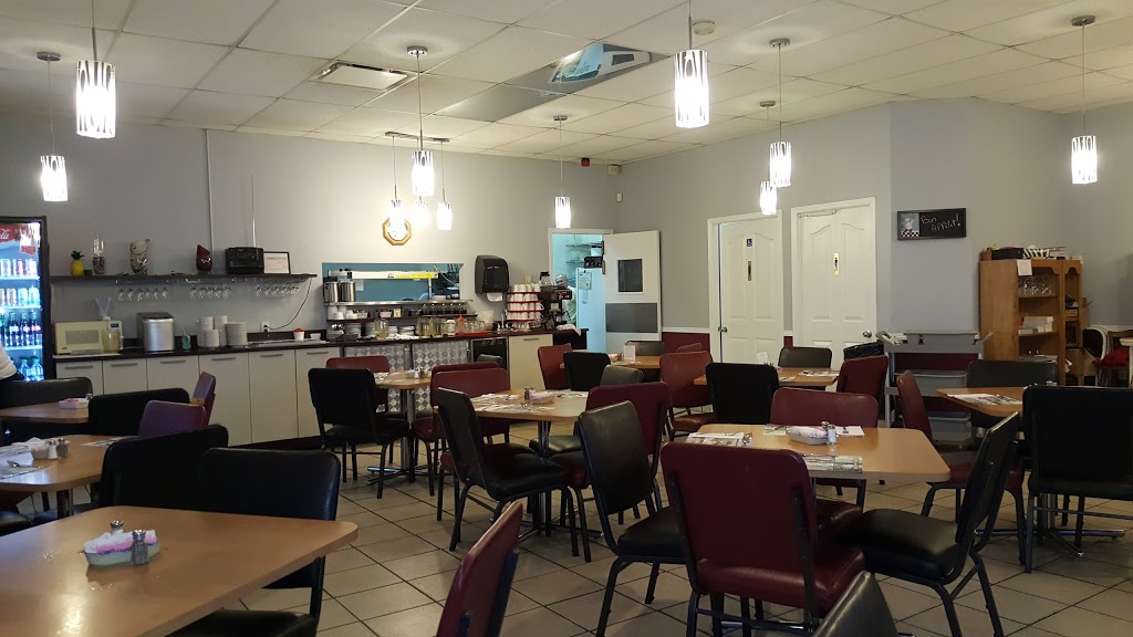 Resto Le Ptit Jeannot | 71 Route Campagna, Saint-Henri, QC G0R 3E0, Canada | Phone: (418) 882-0667