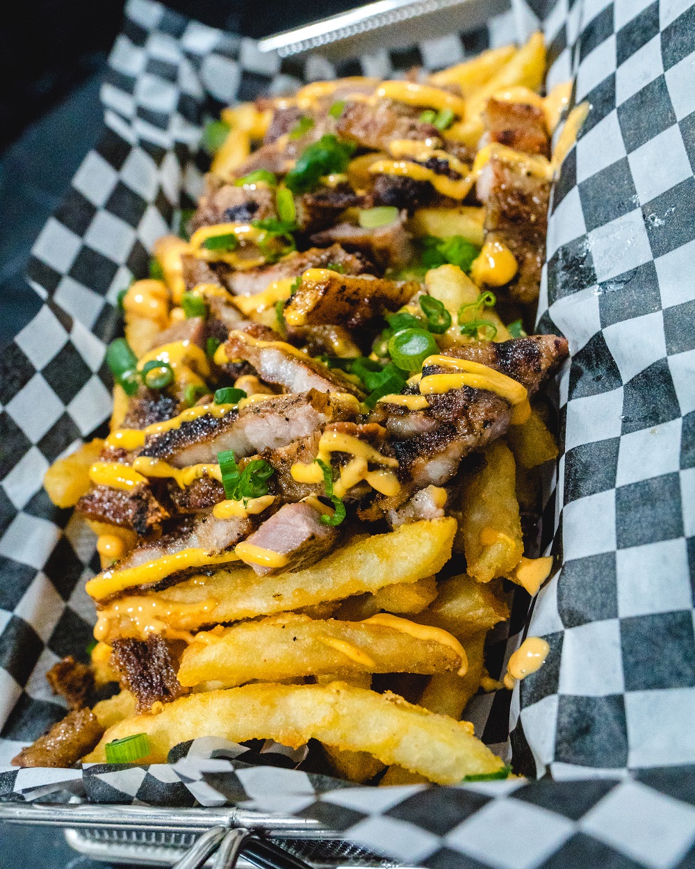 Limitless Bar & Grill | 1450 Centre St Unit 3, Thornhill, ON L4J 3N1, Canada | Phone: (905) 597-5252