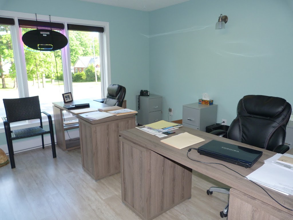 Coldwell Banker Appleby Real Estate | 82 Ontario St S, Grand Bend, ON N0M 1T0, Canada | Phone: (519) 238-7355