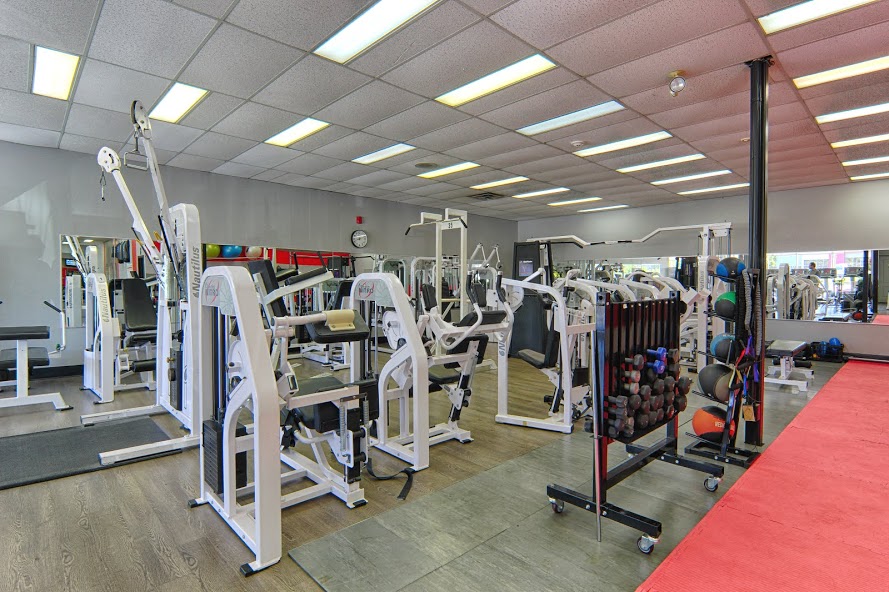 CRUNCH | 1705 Boulevard de Périgny, Chambly, QC J3L 1X1, Canada | Phone: (450) 447-3735