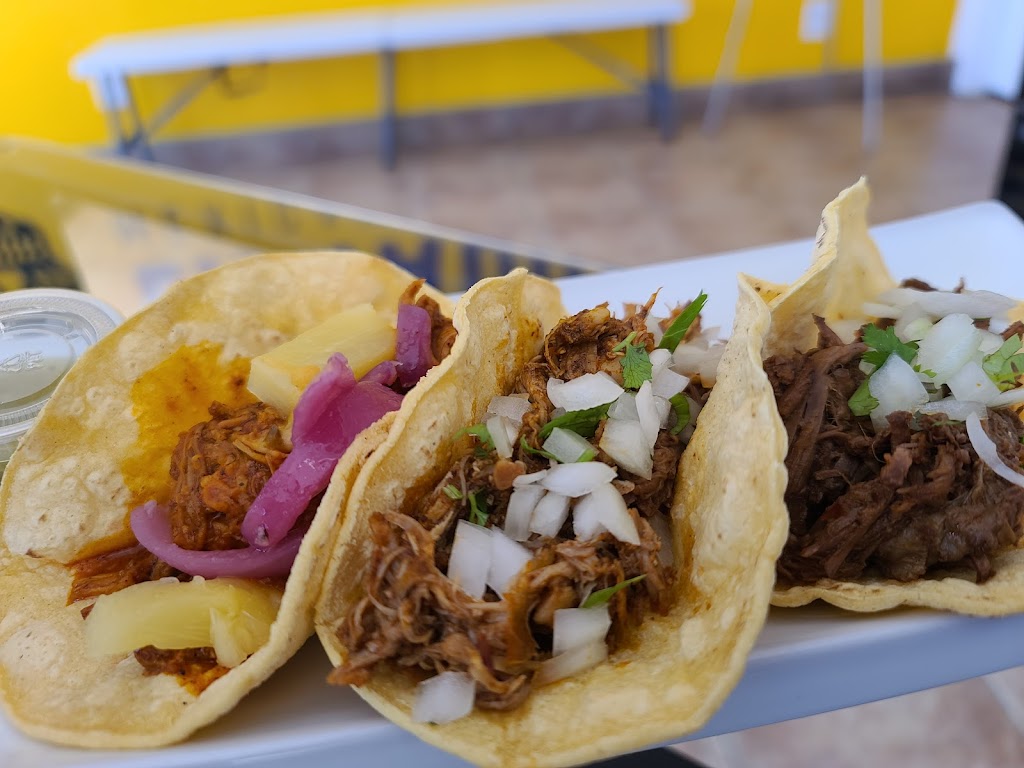 La Taqueria Mexican Street Tacos | 1863 Ness Ave Unit B, Winnipeg, MB R3J 0Y5, Canada | Phone: (204) 963-1355