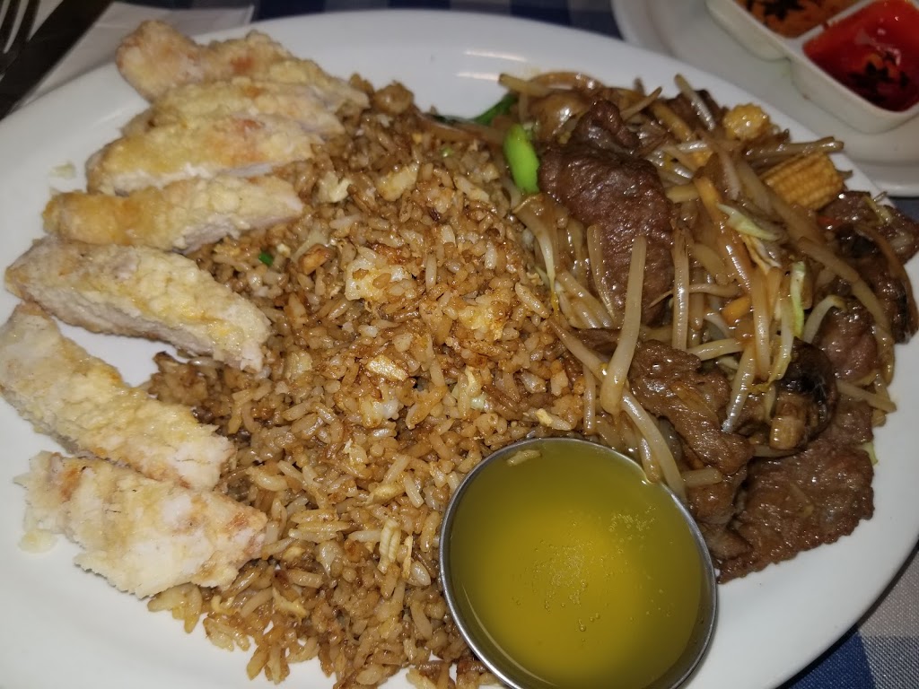 Canton Chinese Restaurant | 588 Arthur St W, Thunder Bay, ON P7E 5R7, Canada | Phone: (807) 473-4088