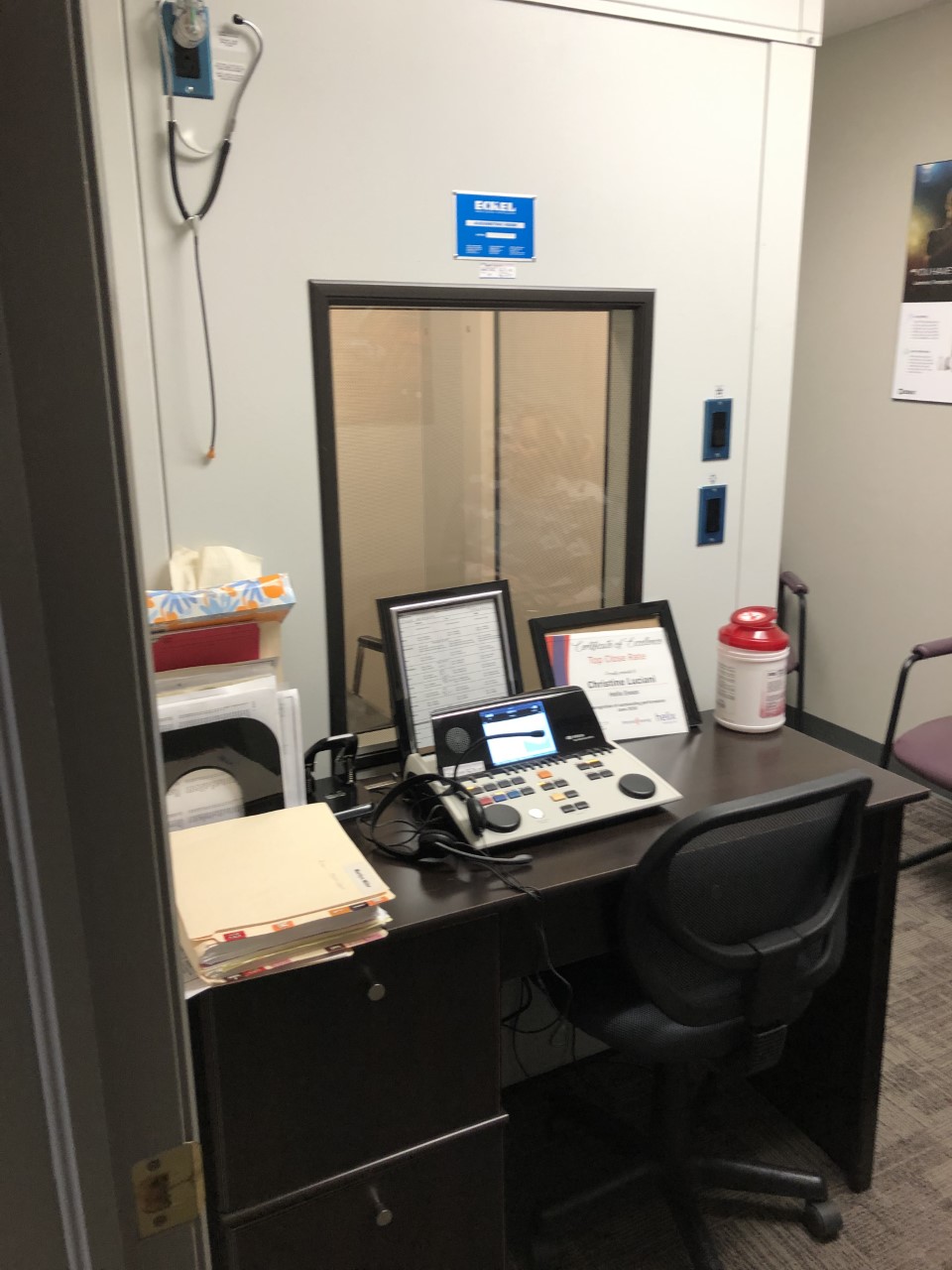 HearCANADA | 186 Talbot St S Unit 2, Essex, ON N8M 1B6, Canada | Phone: (519) 776-1110