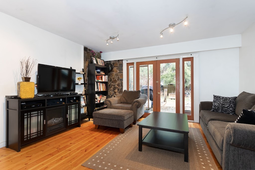 Lisa Hilton - Realtor - Pemberton, and Whistler BC | 105 Arbutus St, Pemberton, BC V0N 2L1, Canada | Phone: (604) 902-4589