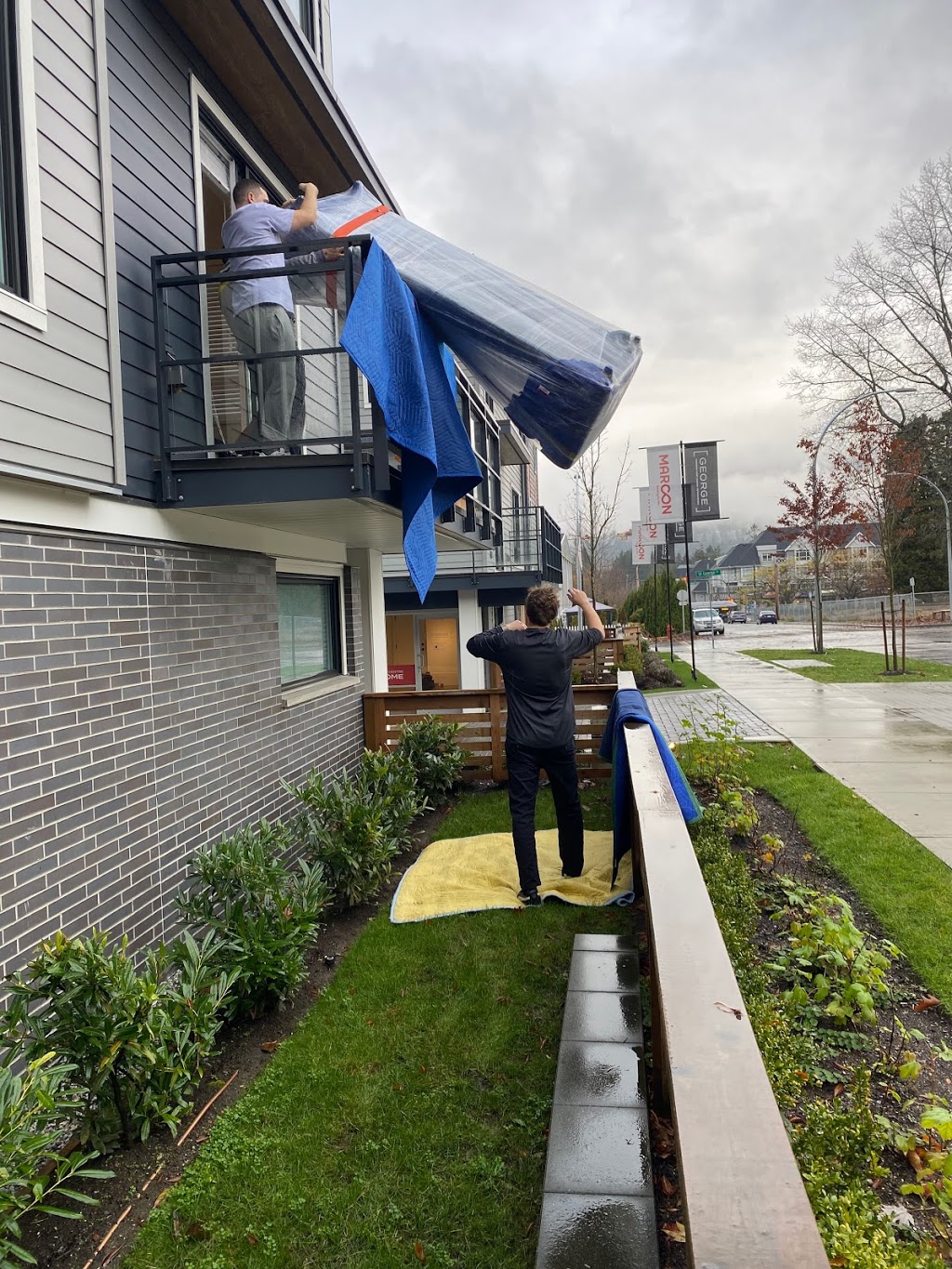 4 YOU MOVING | 7268 Balmoral St #105, Burnaby, BC V5E 1J7, Canada | Phone: (236) 888-2588