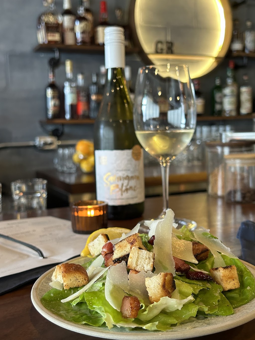 Grassroots Restaurant | 100 Wilson Ave, St Thomas, ON N5R 3R2, Canada | Phone: (519) 631-1429