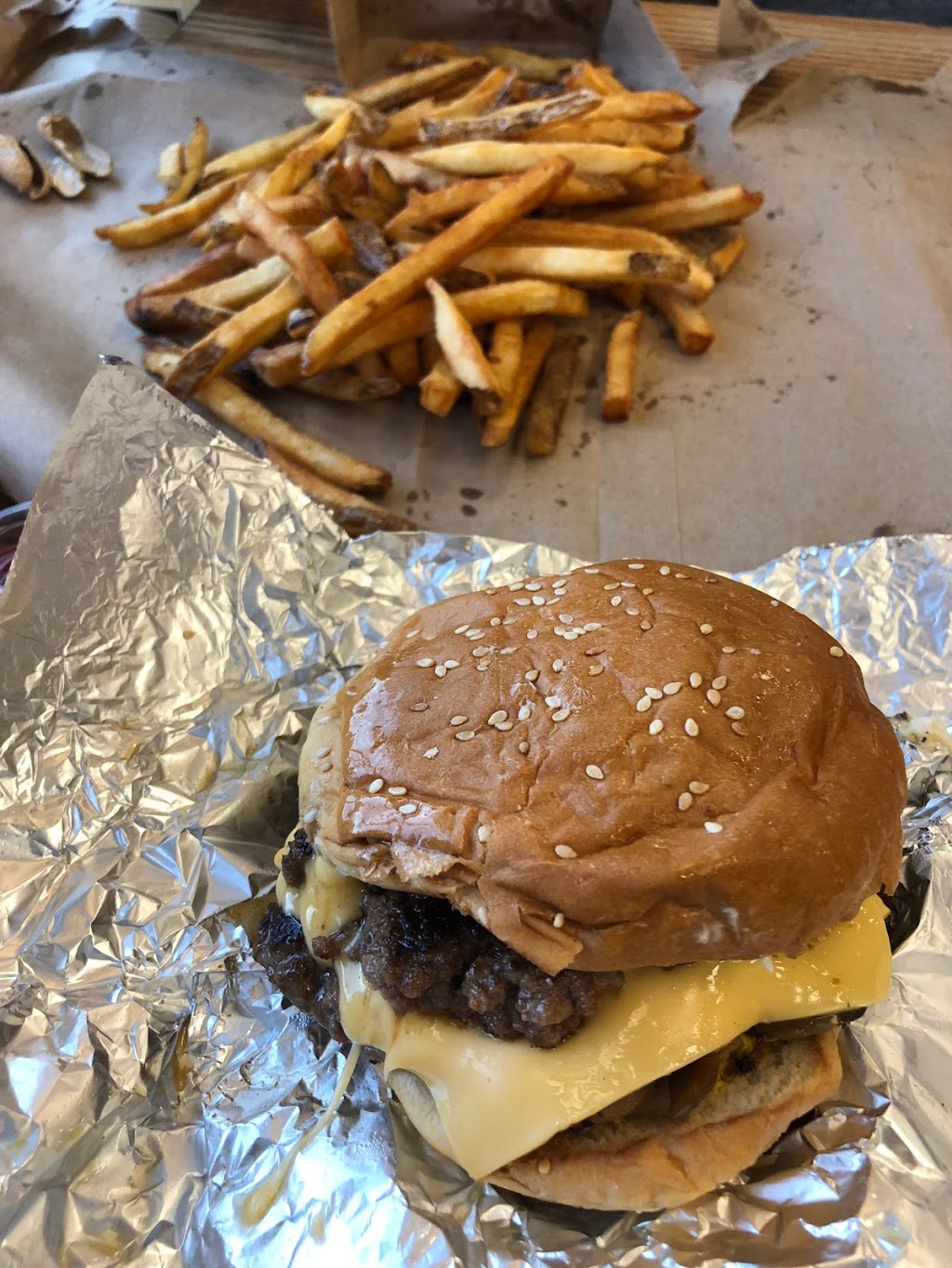 Five Guys | 1301 W Bakerview Rd, Bellingham, WA 98226, USA | Phone: (360) 734-8300