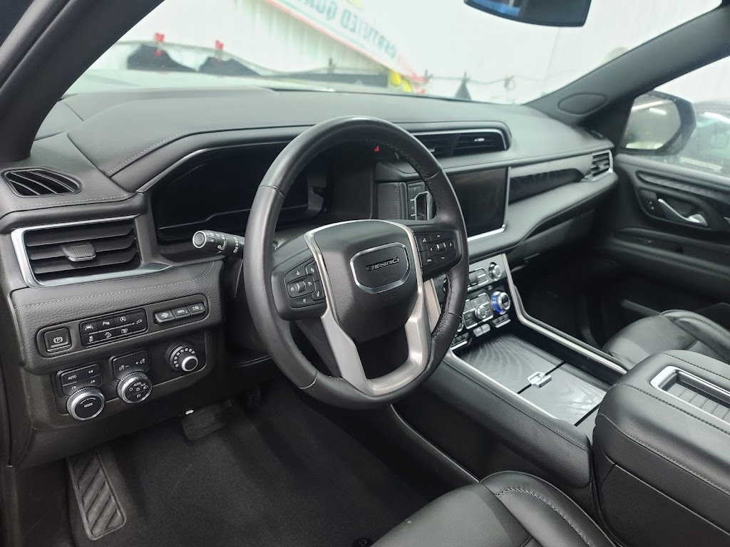 Lave Auto GBL Trois-Rivières | 2090 Bd Thibeau, Trois-Rivières, QC G8T 1E7, Canada | Phone: (819) 719-2019
