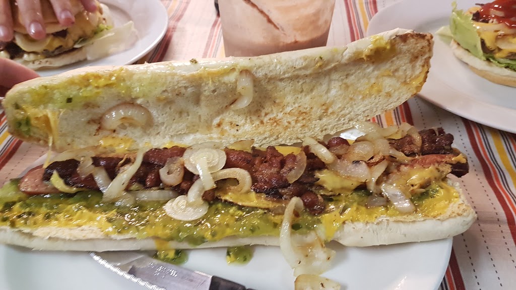 Blondies | 1969 Main St, Winnipeg, MB R2V 2B7, Canada | Phone: (204) 338-0185