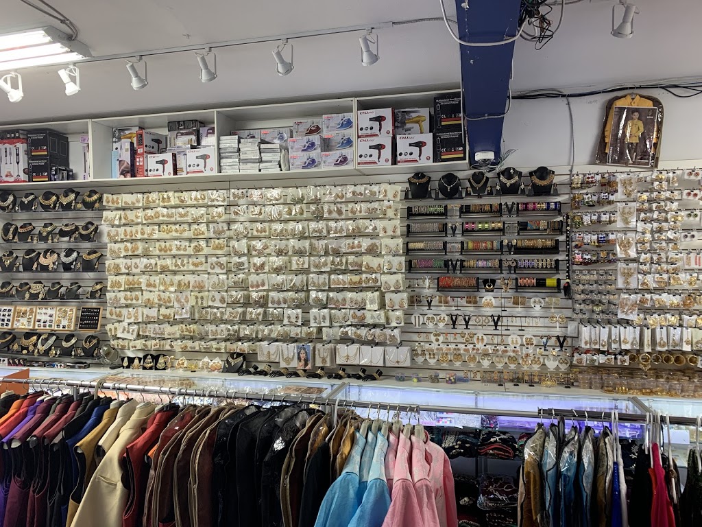 Prince Video cloth & jewellery store | 2606 Cedar Park Pl, Abbotsford, BC V2T 3S5, Canada | Phone: (604) 852-6663