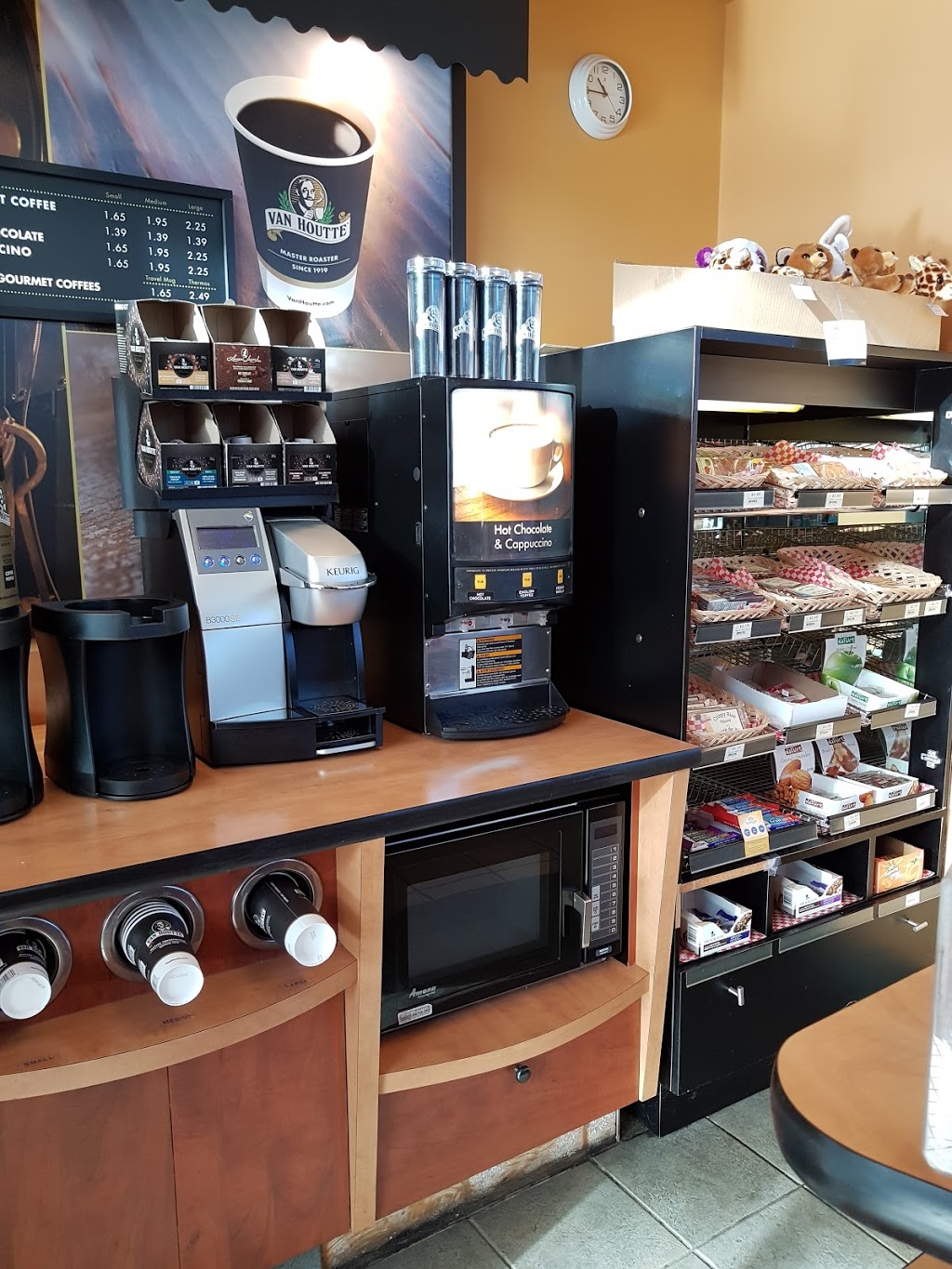 Triple Os Salmon Arm - At Chevron | 101 Trans-Canada Hwy, Salmon Arm, BC V1E 4P5, Canada | Phone: (250) 832-7931