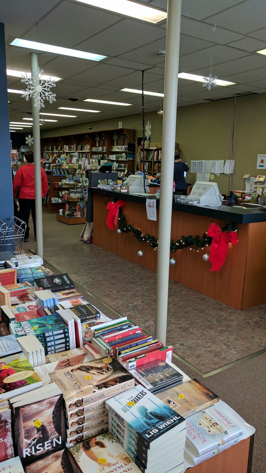 Hulls Family Bookstore | 1317 Portage Ave, Winnipeg, MB R3G 0V3, Canada | Phone: (204) 947-1365