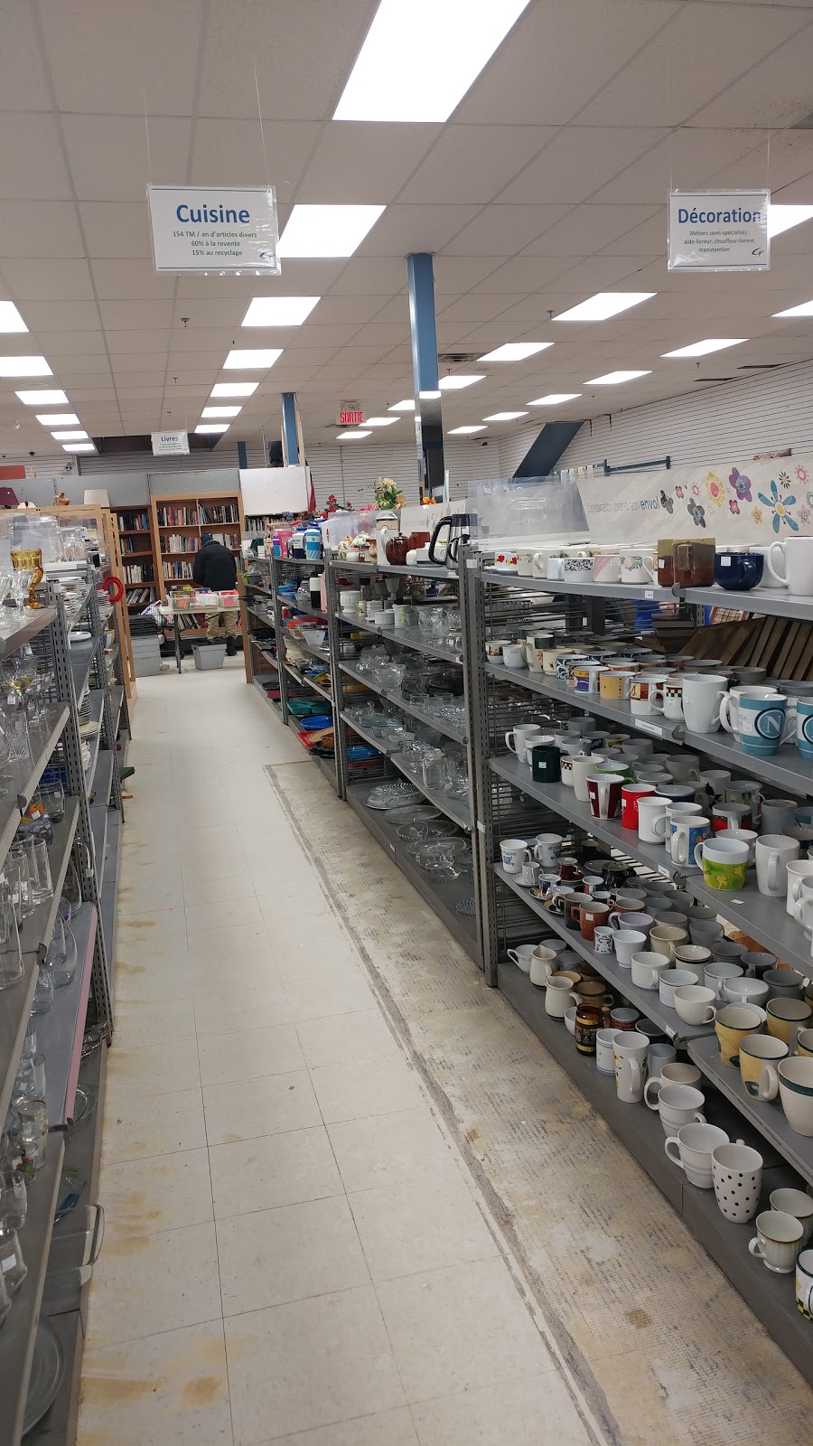 Grenier Populaire des Basses-Laurentides | 217 Rue Saint-Laurent, Saint-Eustache, QC J7P 4W4, Canada | Phone: (450) 623-5891
