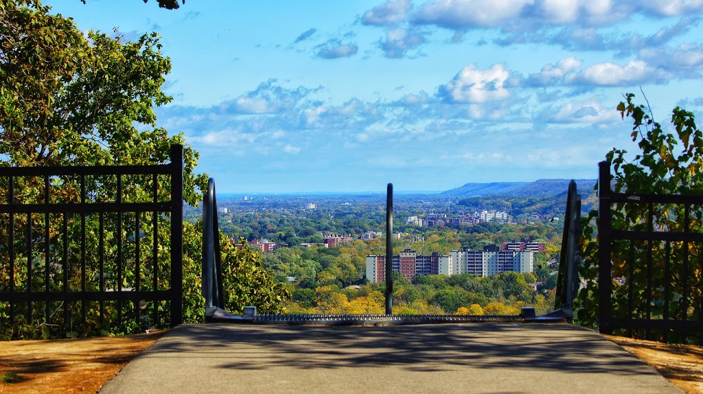 Escarpment Rail Trail Lookout | Escarpment Rail Trail, Hamilton, ON L8T, Canada | Phone: (289) 769-5155