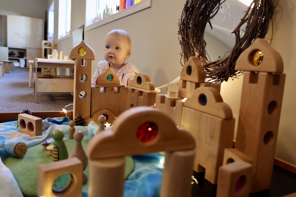 Amelia House Playschool | 7232 Lantzville Rd, Lantzville, BC V0R 2H0, Canada | Phone: (250) 714-4535