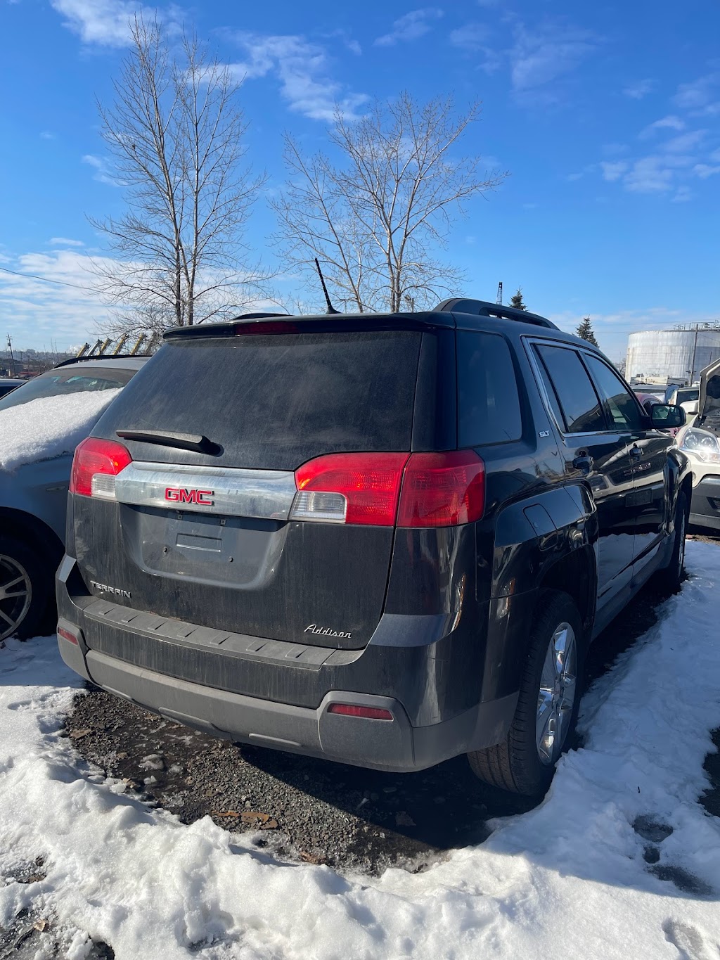 Scrap Car Removing | 706 Strathearne Ave, Hamilton, ON L8H 7N8, Canada | Phone: (519) 566-8498