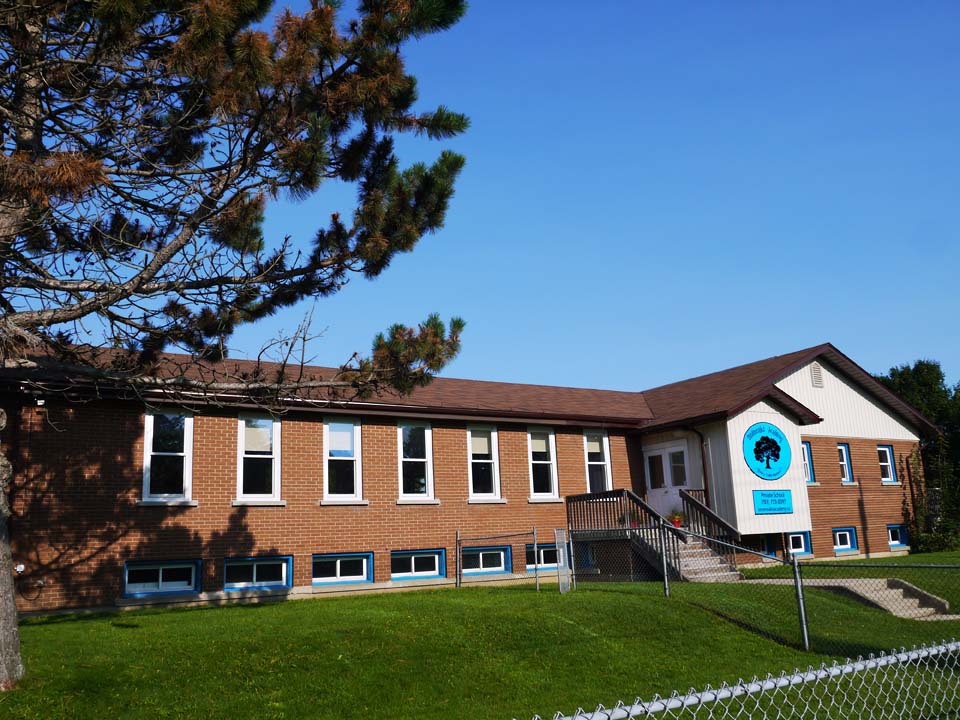 Sevenoaks Academy | 190 Cook St, Barrie, ON L4M 4H5, Canada | Phone: (705) 722-0397