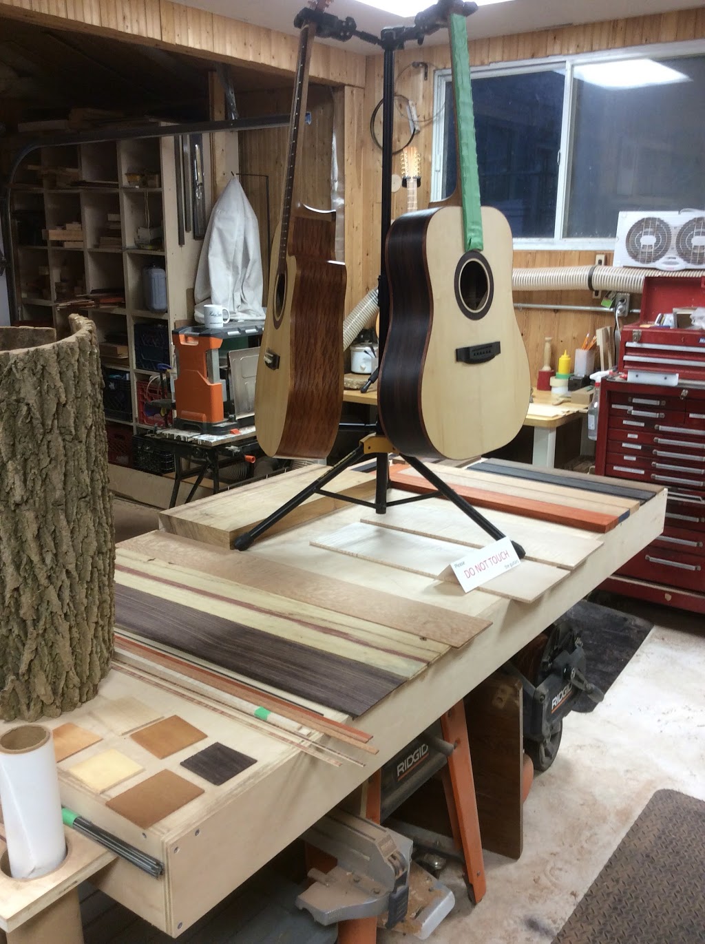 Harbour Guitars | 319 Erie St, Port Stanley, ON N5L 1C8, Canada | Phone: (226) 236-2504