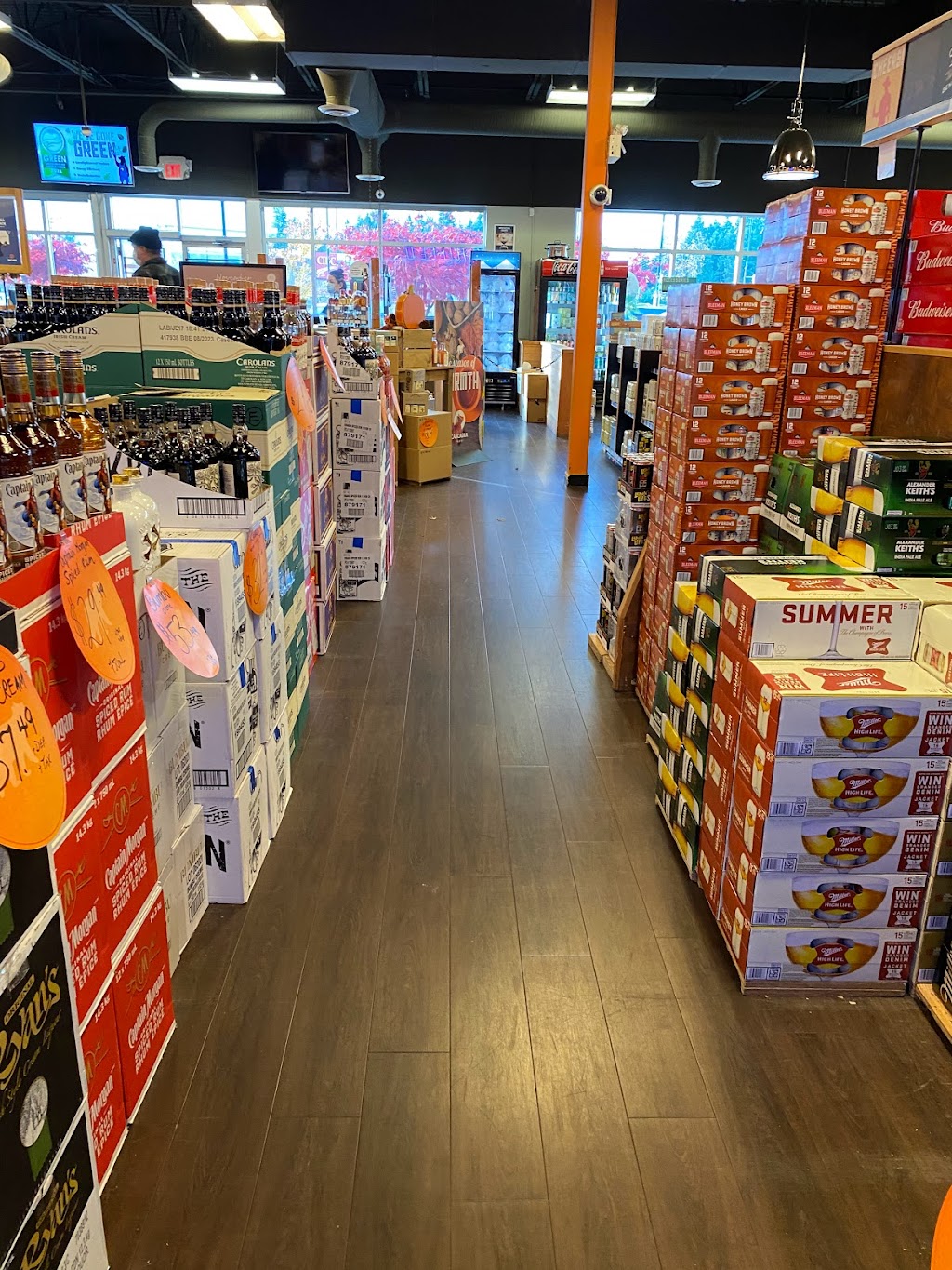 Cascadia Liquor | 444 Lerwick Rd #200, Courtenay, BC V9N 0A9, Canada | Phone: (250) 871-8171