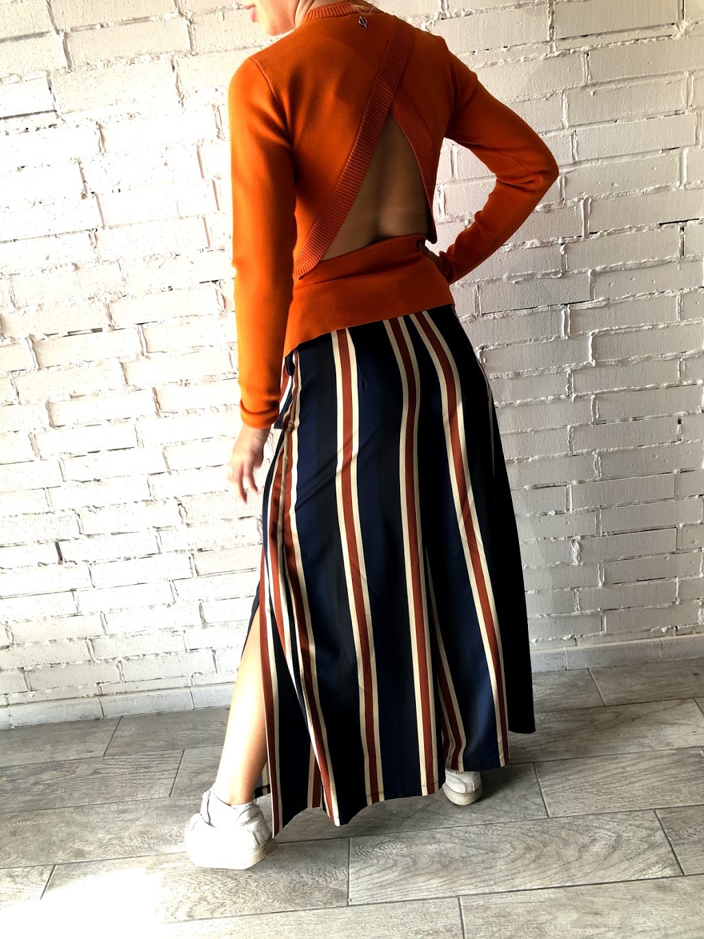 ukdesignersale | 2207 Queen St E, Toronto, ON M4E 1E8, Canada | Phone: (416) 886-5292