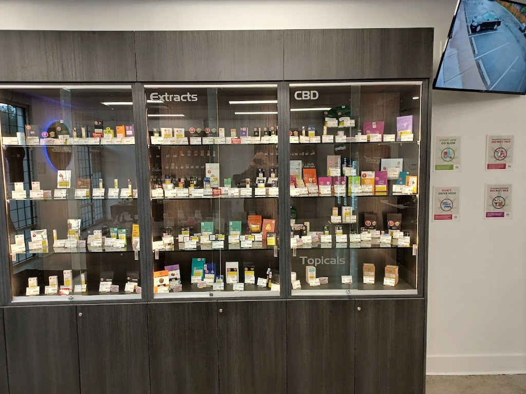 Mission Cannabis Dispensary Tunbridge | 8778 Cedar St Suite 101, Mission, BC V4S 1A3, Canada | Phone: (604) 287-0044