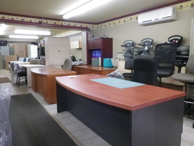 Surplus G R L Inc (Les) | 169-B QC-112, Saint-Césaire, QC J0L 1T0, Canada | Phone: (450) 469-4185