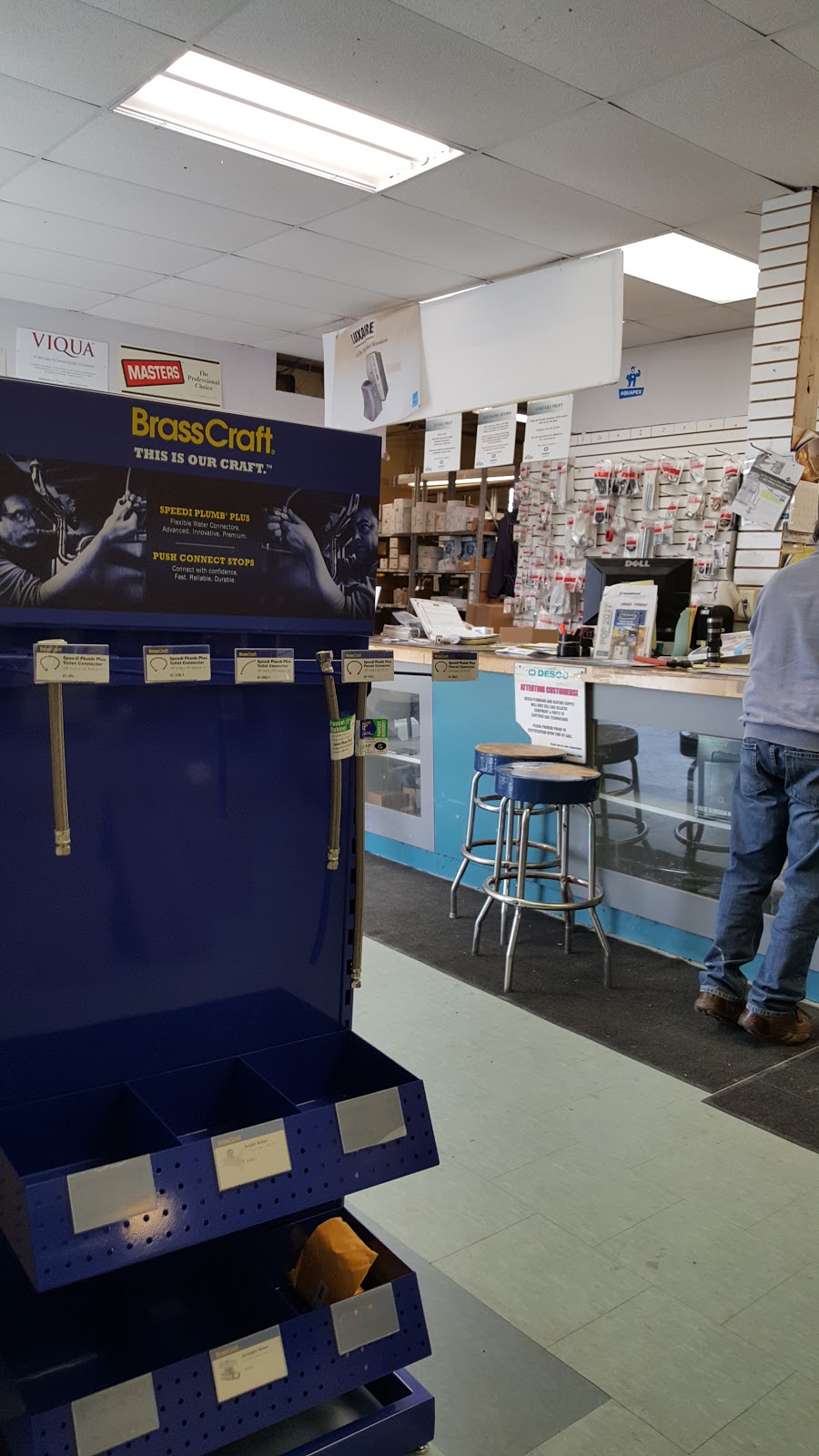 Desco Plumbing & Heating Supply Inc | 39 Colborne St E, Lindsay, ON K9V 1K4, Canada | Phone: (705) 324-9421