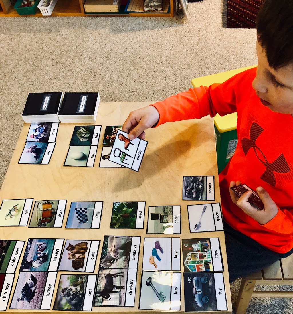 Mi Casa Montessori preschool/kindergarten | 703 Hunts Crescent NW, Calgary, AB T2K 4J2, Canada | Phone: (403) 477-9368