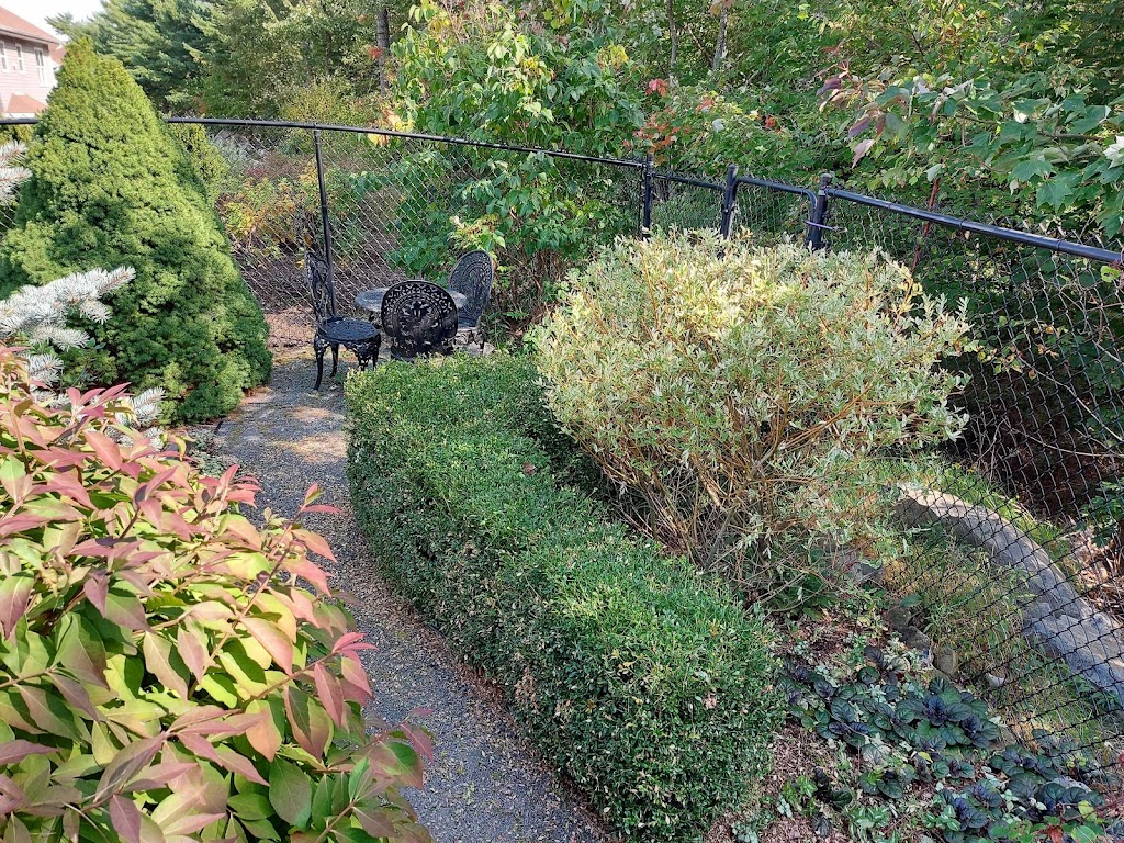 Gushues Landscaping Services | 494 Birch Bear Run, Lewis Lake, NS B3Z 4B8, Canada | Phone: (902) 930-2400
