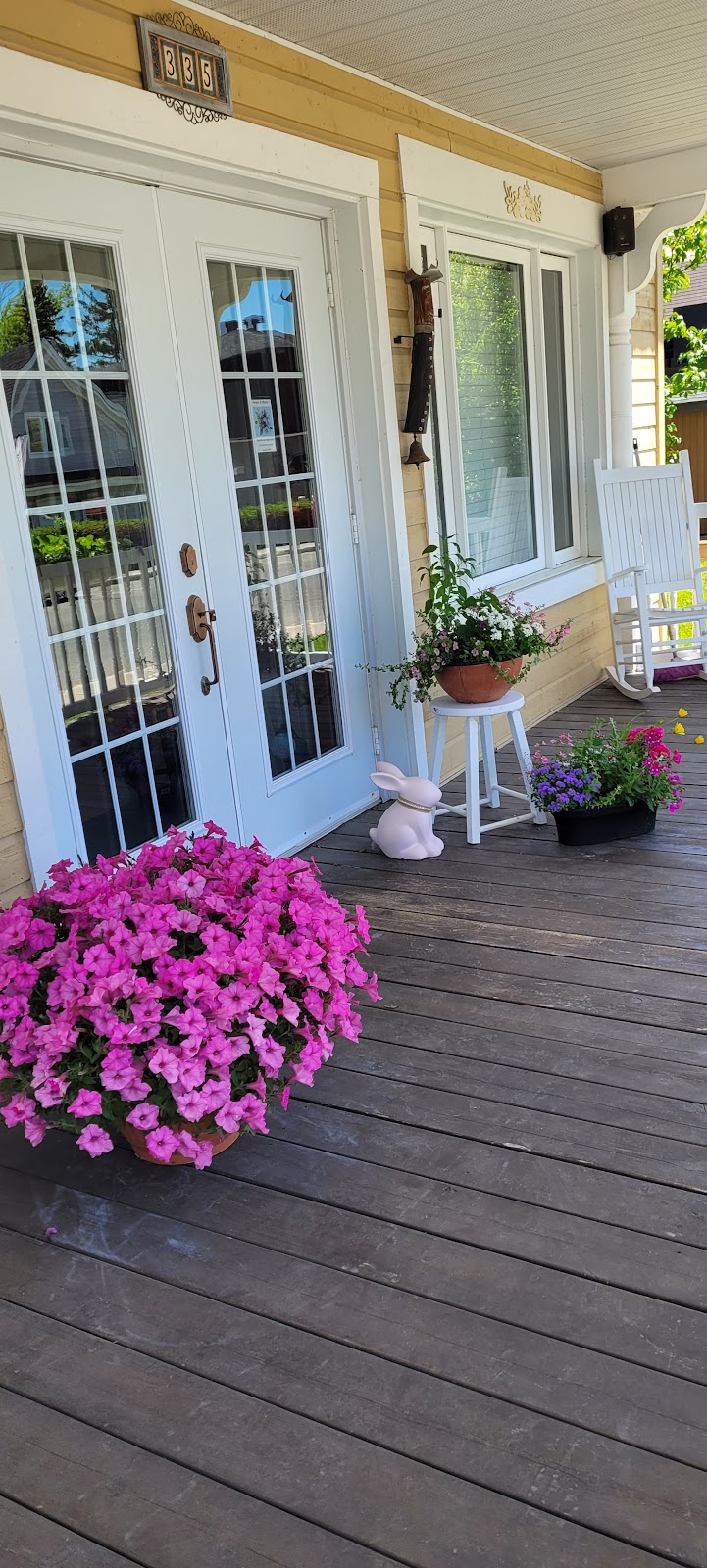 Esthétique Danielle Lambert | 335 Rue Principale, Saint-Donat-de-Montcalm, QC J0T 2C0, Canada | Phone: (819) 424-7783