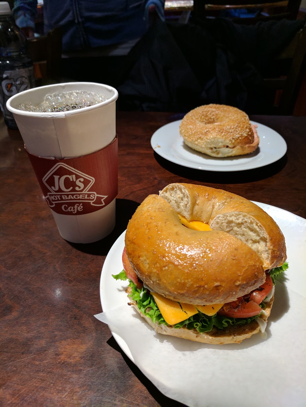 JC Hot Bagels - Cafe | 3011 New St, Burlington, ON L7R 1K3, Canada | Phone: (905) 631-6258